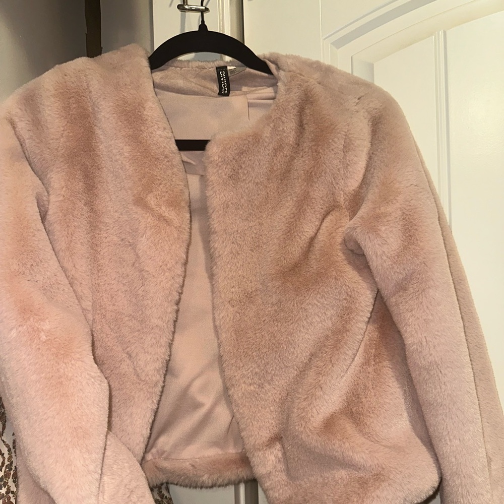 Divided Blush Pink Faux Fur Cropped Jacket Open Front Cozy